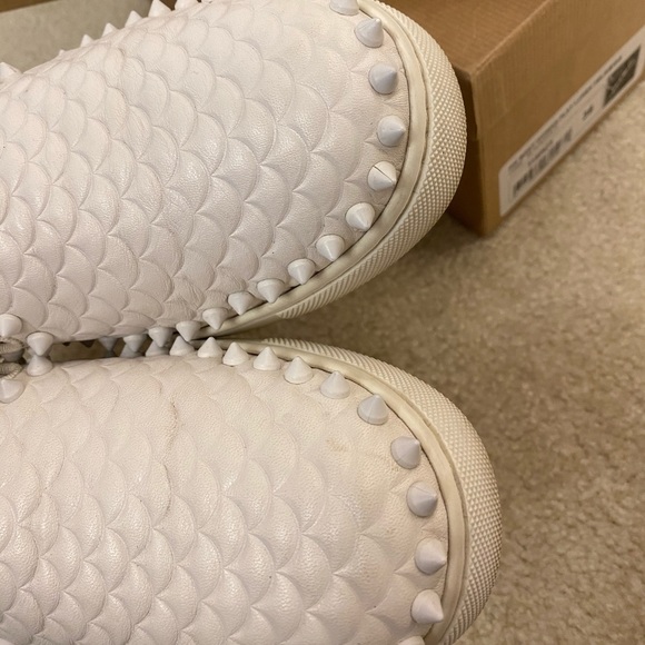 Christian Louboutin PikBoat Nappa Scallop Sneakers - Picture 2 of 8